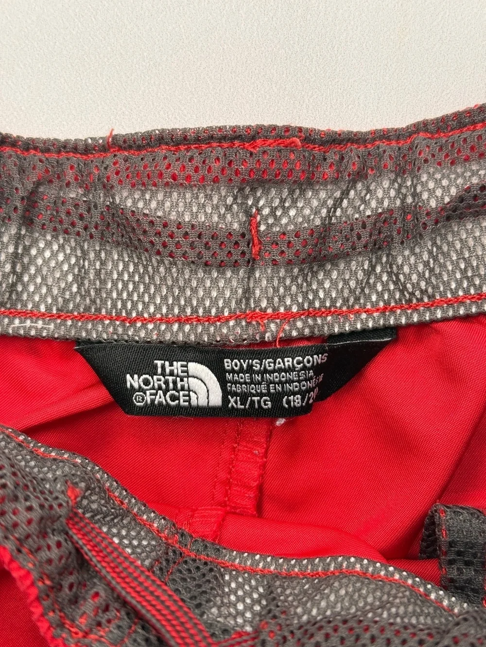 The North Face Colorblock Shorts Red Gray Swim Water Shorts - Boys XL